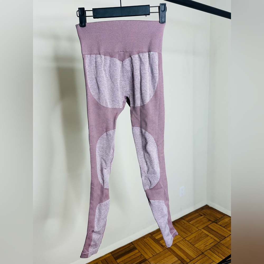 Kids Ribbed Leggings in Mauve and Gray